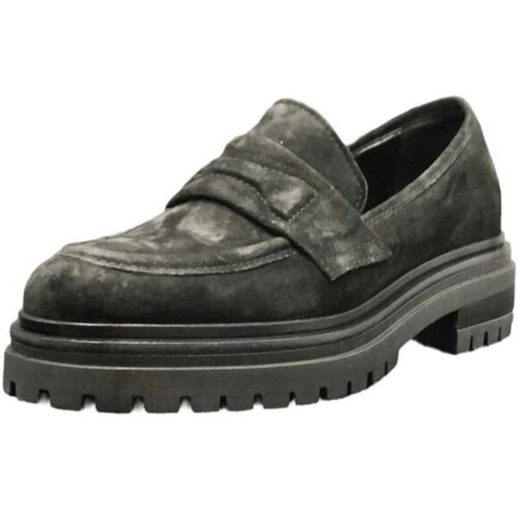 Gianluca Pisati Grey Suede Ladies's Slip on Loafers Size 40 - US Size 9.5 - Picture 1 of 11